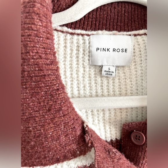 Pink rose collared color block sweater - Picture 2 of 4